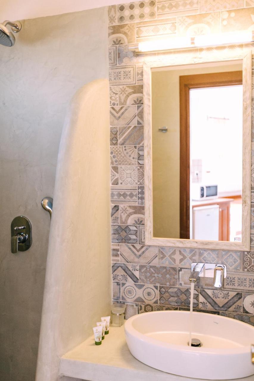 Akrotiri Analipsi  Luaran gambar