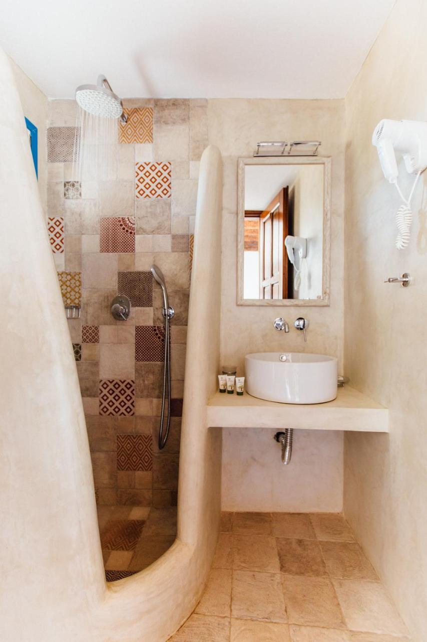 Akrotiri Analipsi  Luaran gambar